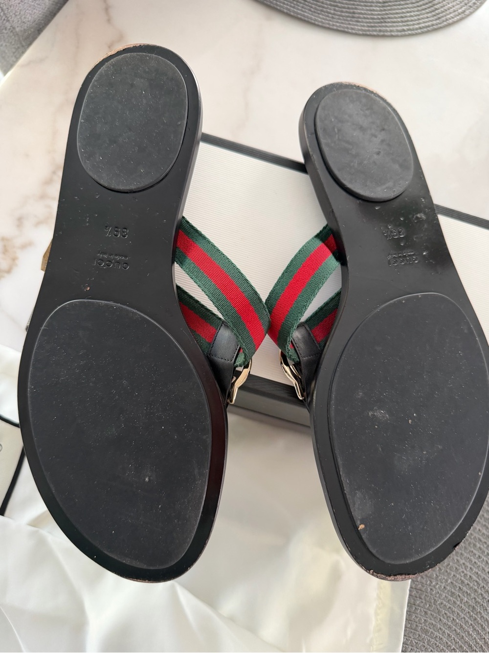 Footwear - Sandals/Flip-flops - Picture 9 of 16